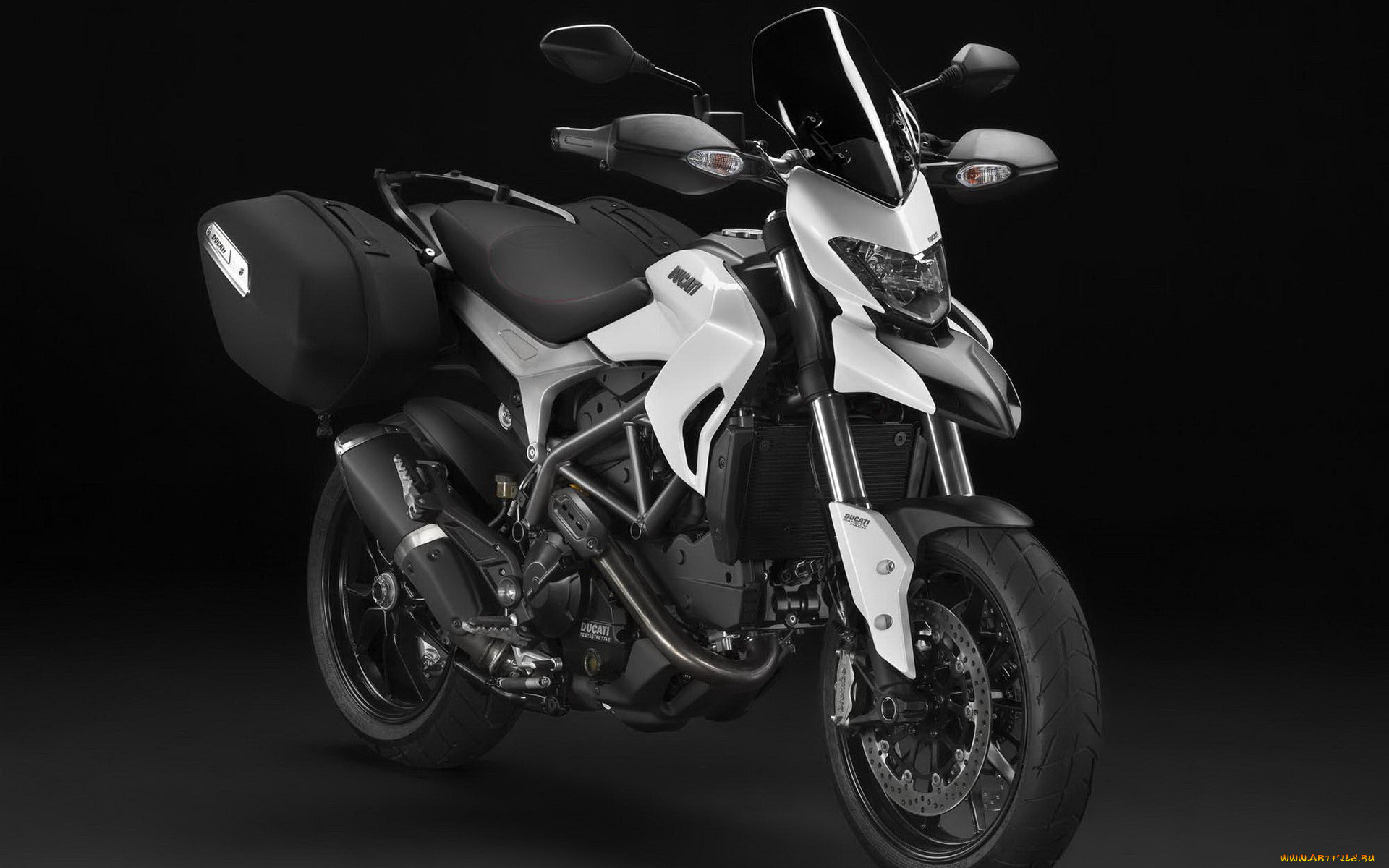 , ducati, hypermotard